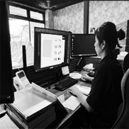 外構工事スタッフ01
